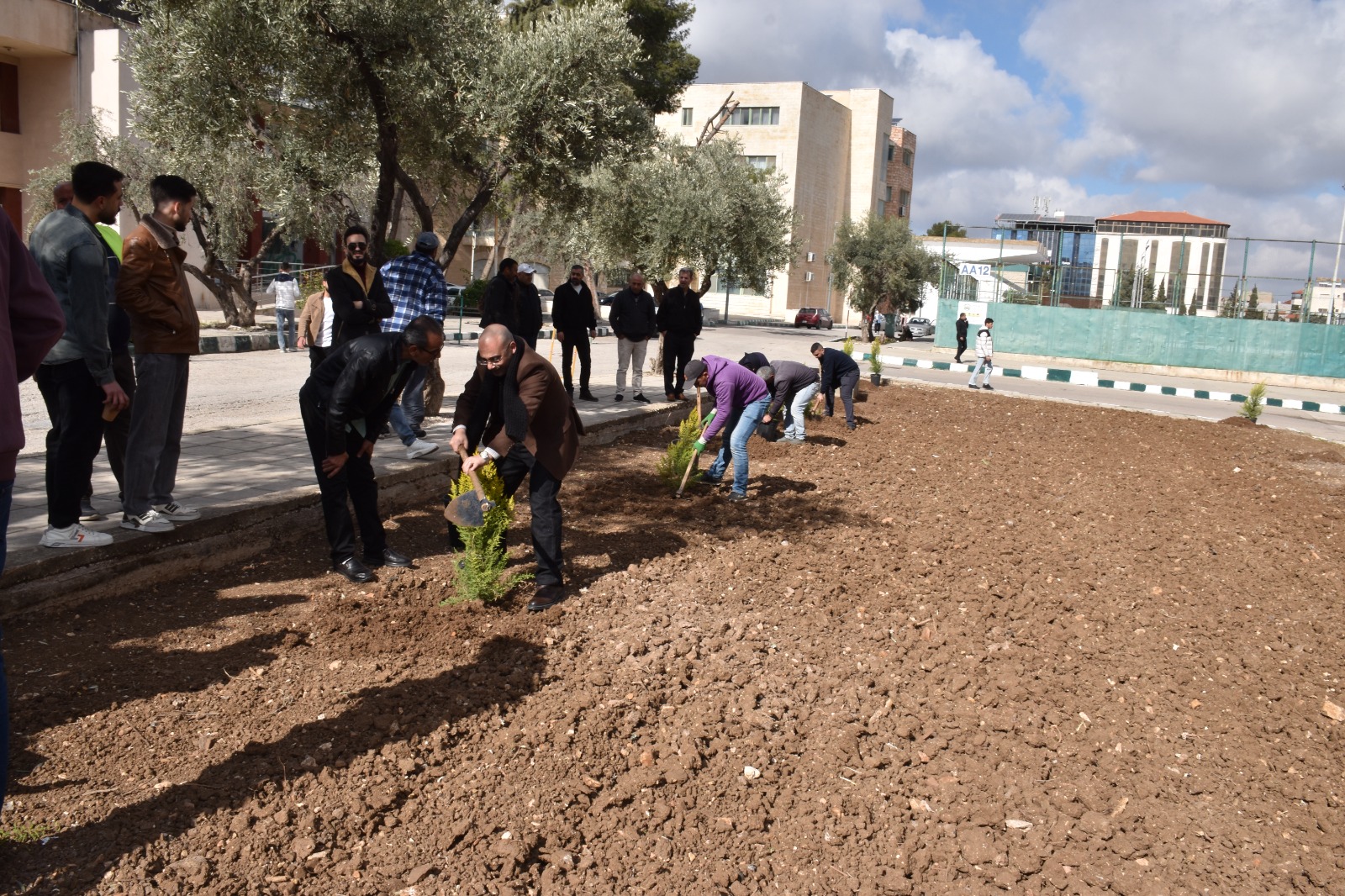 برنامج تدريب الشباب